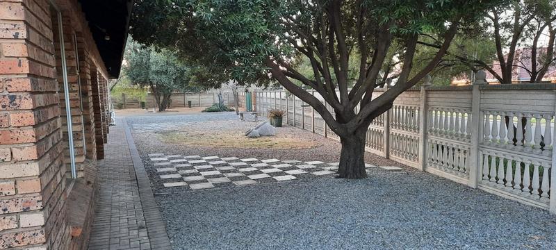 5 Bedroom Property for Sale in Vaalpark Free State